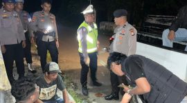 Patroli cipta kondisi oleh anggota Polres Sula (Istimewa)