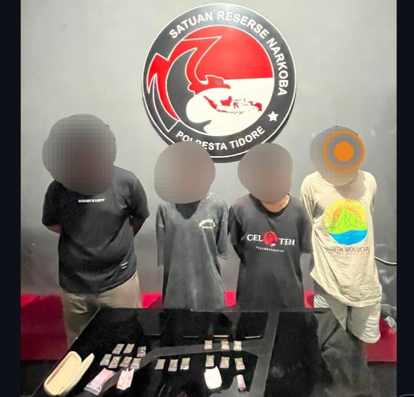 Empat terduga pelaku dan barang bukti (Istimewa)