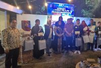 Foto bersama dengan para juara lomba (Terasmu.id)