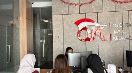 Korban yang datang melapor ke OJK Malut (Tim)