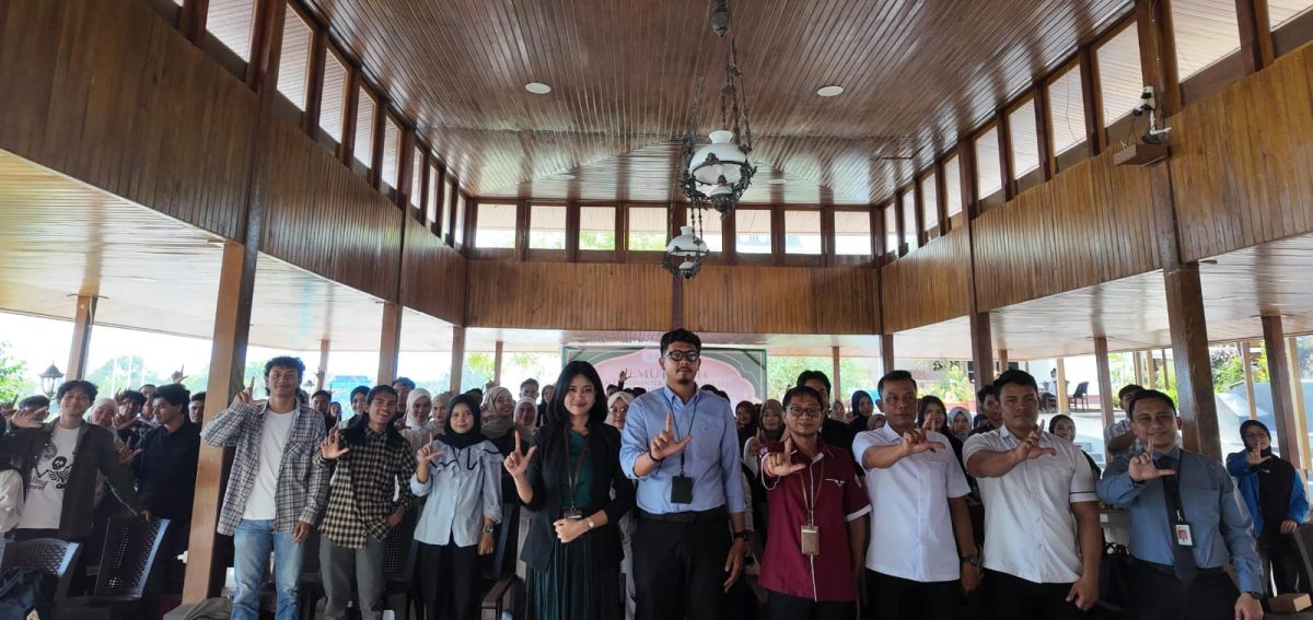 Literasi dan edukasi OJK (Tim)